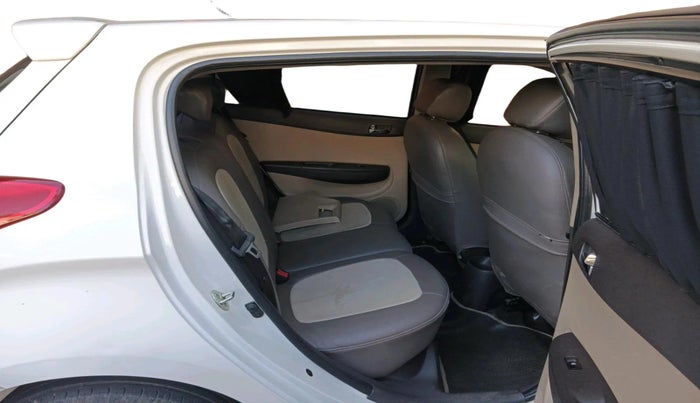 2012 Hyundai i20 ASTA 1.2, Petrol, Manual, 64,820 km, interior