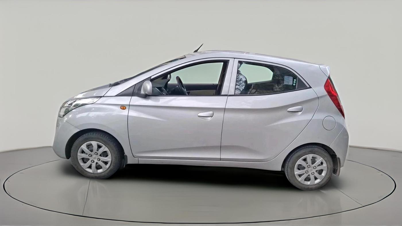 2015 Hyundai Eon MAGNA +, Petrol, Manual, 15,335 km, exterior