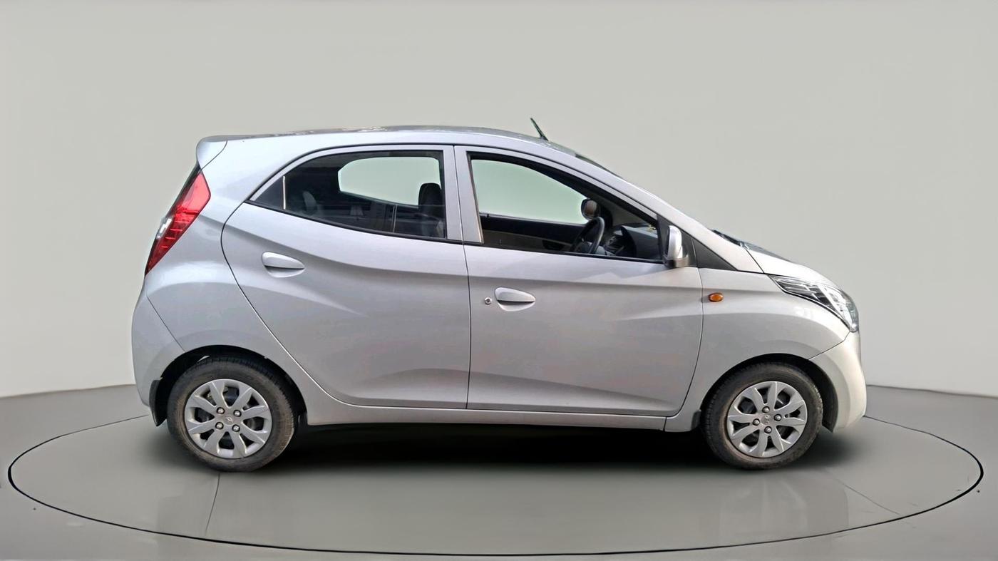 2015 Hyundai Eon MAGNA +, Petrol, Manual, 15,335 km, exterior