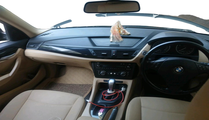 2011 BMW X1 SDRIVE 18I, Petrol, Automatic, 85,631 km, interior