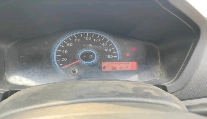 2017 Datsun Redi Go T (O), Petrol, Manual, 1,38,125 km, interior