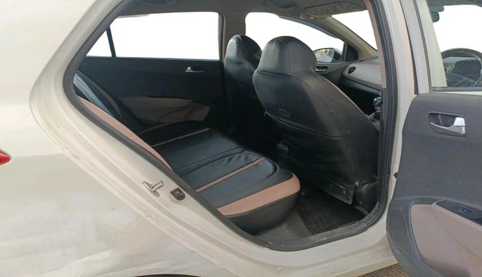 2015 Hyundai Grand i10 SPORTZ 1.2 KAPPA VTVT, Petrol, Manual, 16,295 km, interior