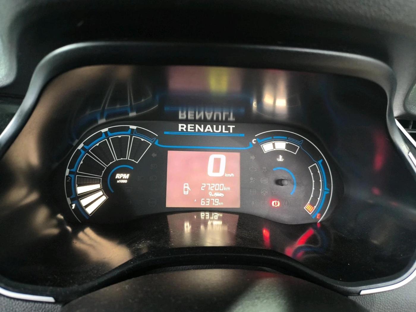 2020 Renault TRIBER RXL MT, Petrol, Manual, 27,200 km, interior