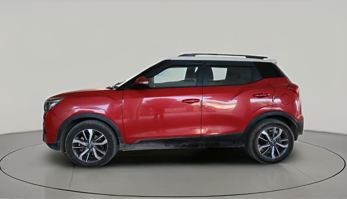 2021 Mahindra XUV300 W8 (O) 1.2 PETROL, Petrol, Manual, 90,814 km, exterior