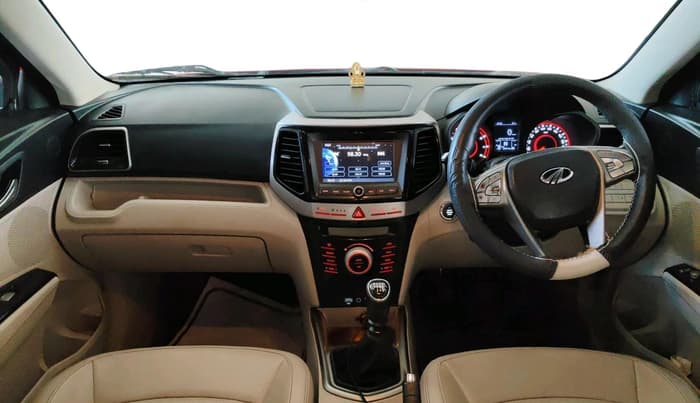 2021 Mahindra XUV300 W8 (O) 1.2 PETROL, Petrol, Manual, 90,814 km, interior