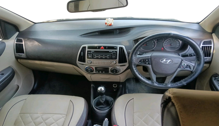 2013 Hyundai i20 SPORTZ 1.2, Petrol, Manual, 73,372 km, interior