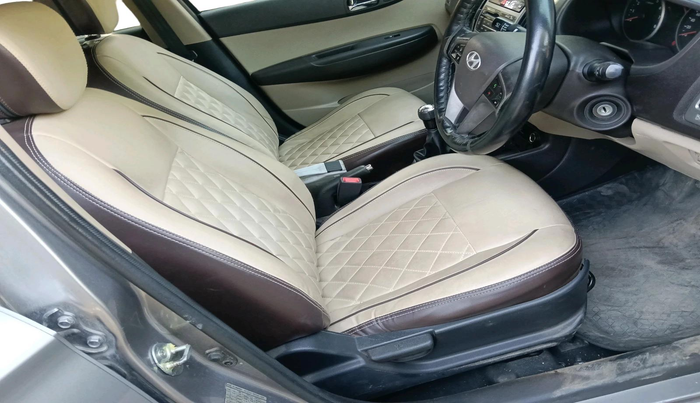 2013 Hyundai i20 SPORTZ 1.2, Petrol, Manual, 73,372 km, interior
