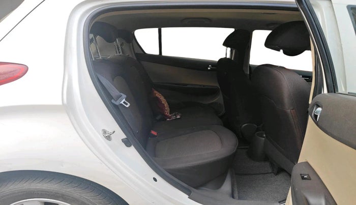 2012 Hyundai i20 SPORTZ 1.2, Petrol, Manual, 22,743 km, interior