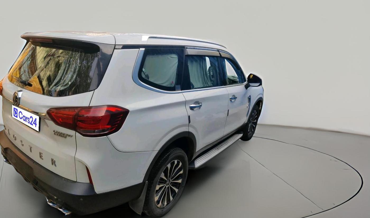 2021 MG GLOSTER SHARP 7 STR 2.0 TWIN TURBO 4WD, Diesel, Automatic, 1,13,637 km, exterior