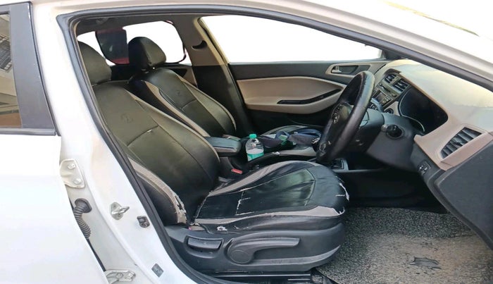 2015 Hyundai Elite i20 ASTA 1.4 CRDI, Diesel, Manual, 1,05,033 km, interior