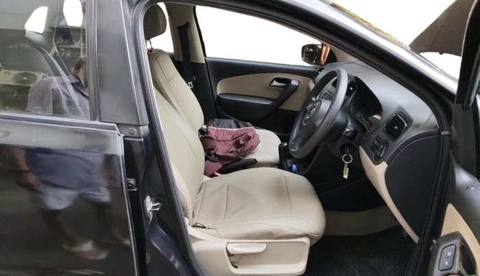 2011 Volkswagen Polo COMFORTLINE 1.2L PETROL, Petrol, Manual, 60,841 km, interior