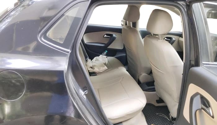 2011 Volkswagen Polo COMFORTLINE 1.2L PETROL, Petrol, Manual, 60,841 km, interior
