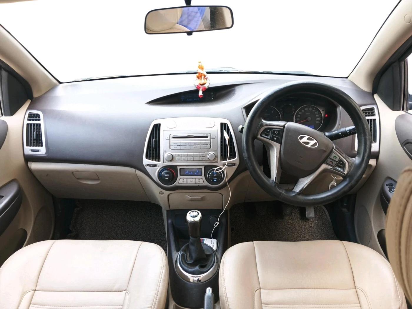 2012 Hyundai i20 SPORTZ 1.4 CRDI, Diesel, Manual, 1,61,660 km, interior