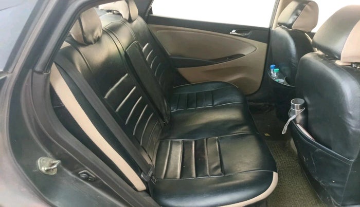 2013 Hyundai Verna FLUIDIC 1.6 CRDI SX, Diesel, Manual, 1,25,000 km, interior