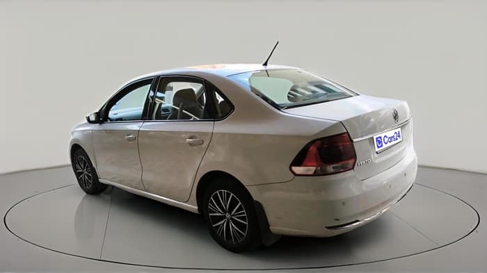 2019 Volkswagen Vento HIGHLINE 1.6 MPI, CNG, Manual, 1,16,476 km, exterior