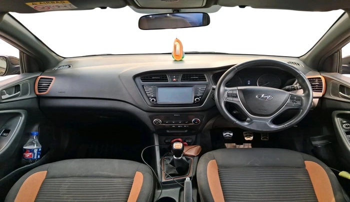 2018 Hyundai i20 Active 1.2 SX, Petrol, Manual, 1,06,657 km, interior