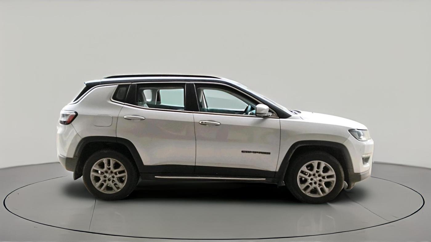 2017 Jeep Compass LIMITED 2.0 DIESEL 4X4, Diesel, Manual, 1,04,926 km, exterior