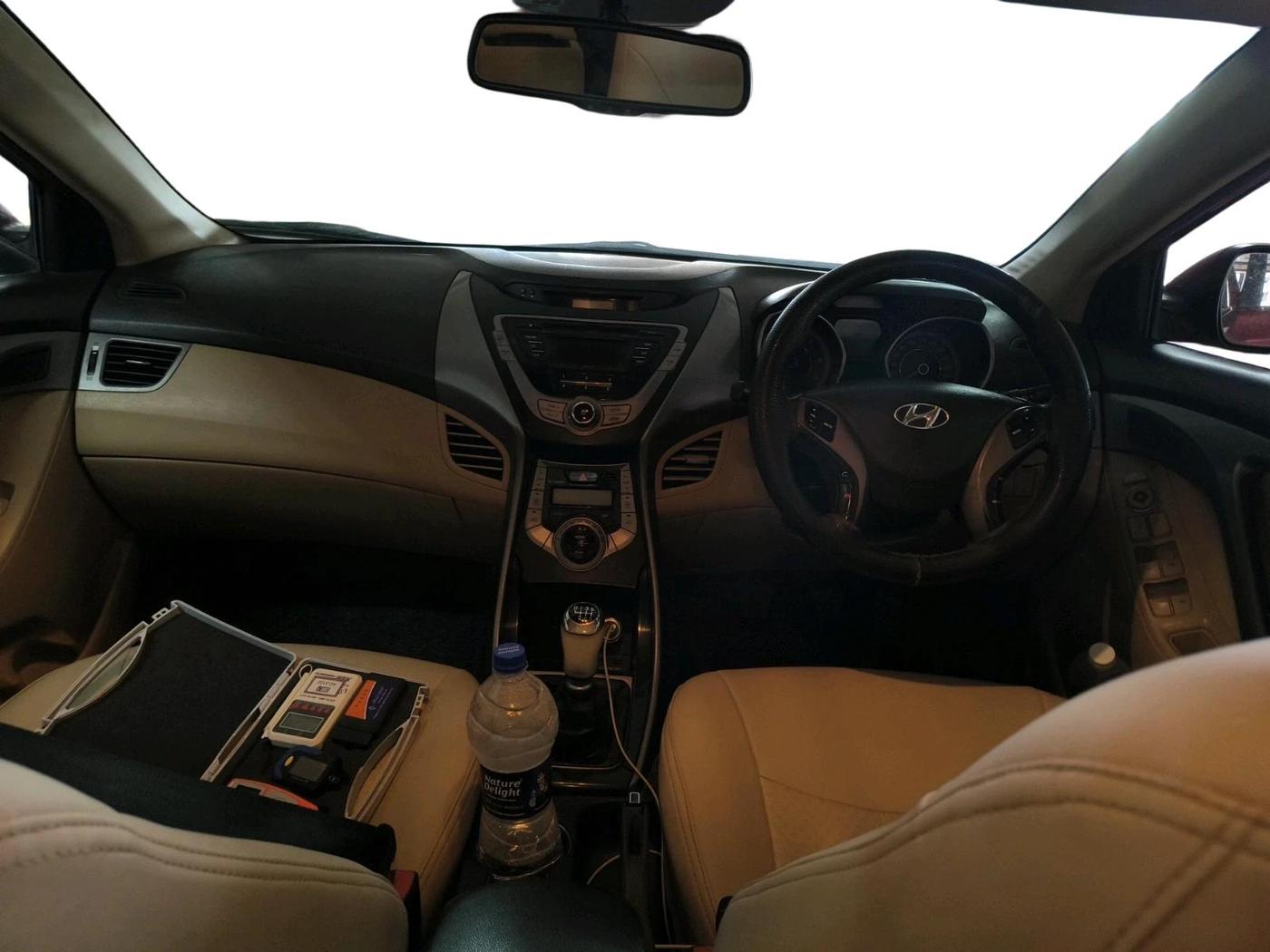2013 Hyundai New Elantra 1.6 S MT DIESEL, Diesel, Manual, 1,33,610 km, interior