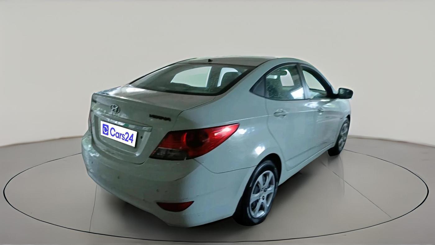 2012 Hyundai Verna FLUIDIC VTVT 1.6 EX AT, Petrol, Automatic, 70,626 km, exterior