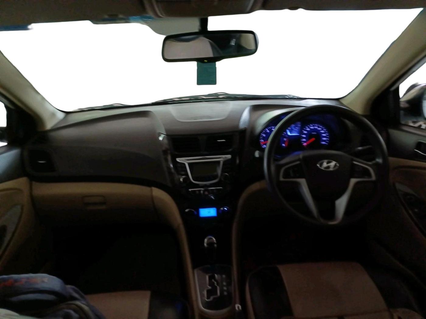 2012 Hyundai Verna FLUIDIC VTVT 1.6 EX AT, Petrol, Automatic, 70,626 km, interior