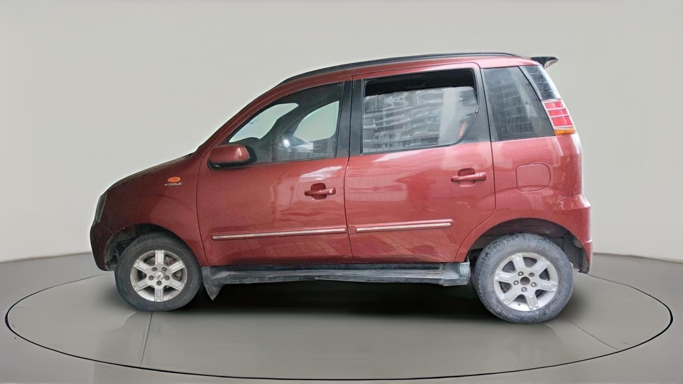 2012 Mahindra Quanto C6, Diesel, Manual, 95,630 km, exterior