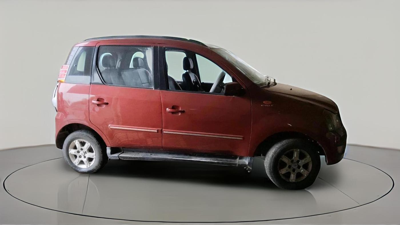 2012 Mahindra Quanto C6, Diesel, Manual, 95,630 km, exterior