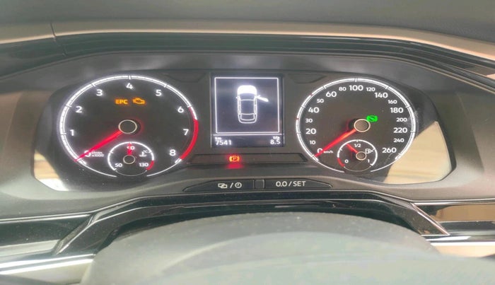 2025 Volkswagen VIRTUS HIGHLINE TSI 1.0 AT, Petrol, Automatic, 7,541 km, interior