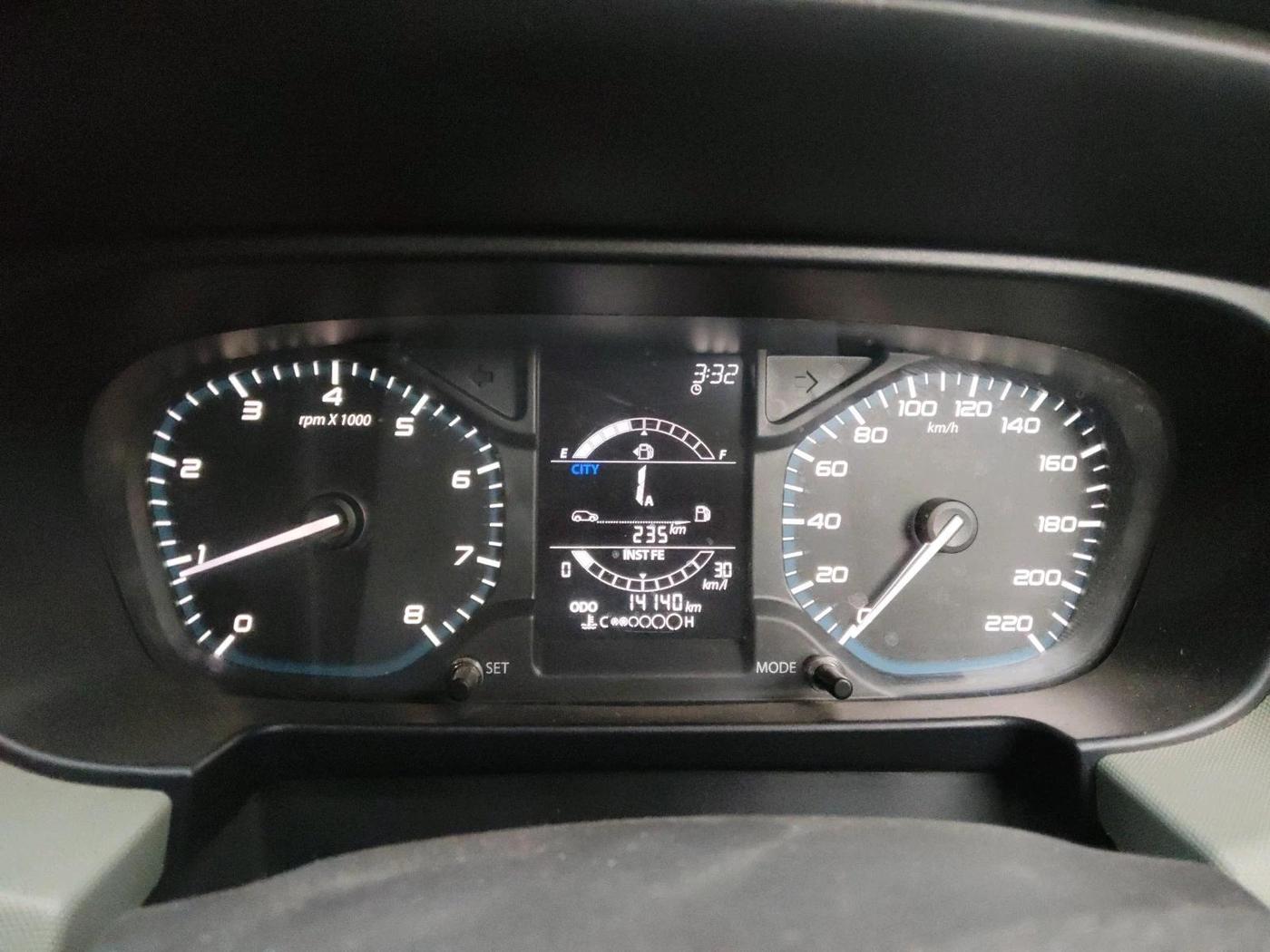 2023 Tata PUNCH ADVENTURE RHYTHM CAMO EDITION AMT, Petrol, Automatic, 14,140 km, interior