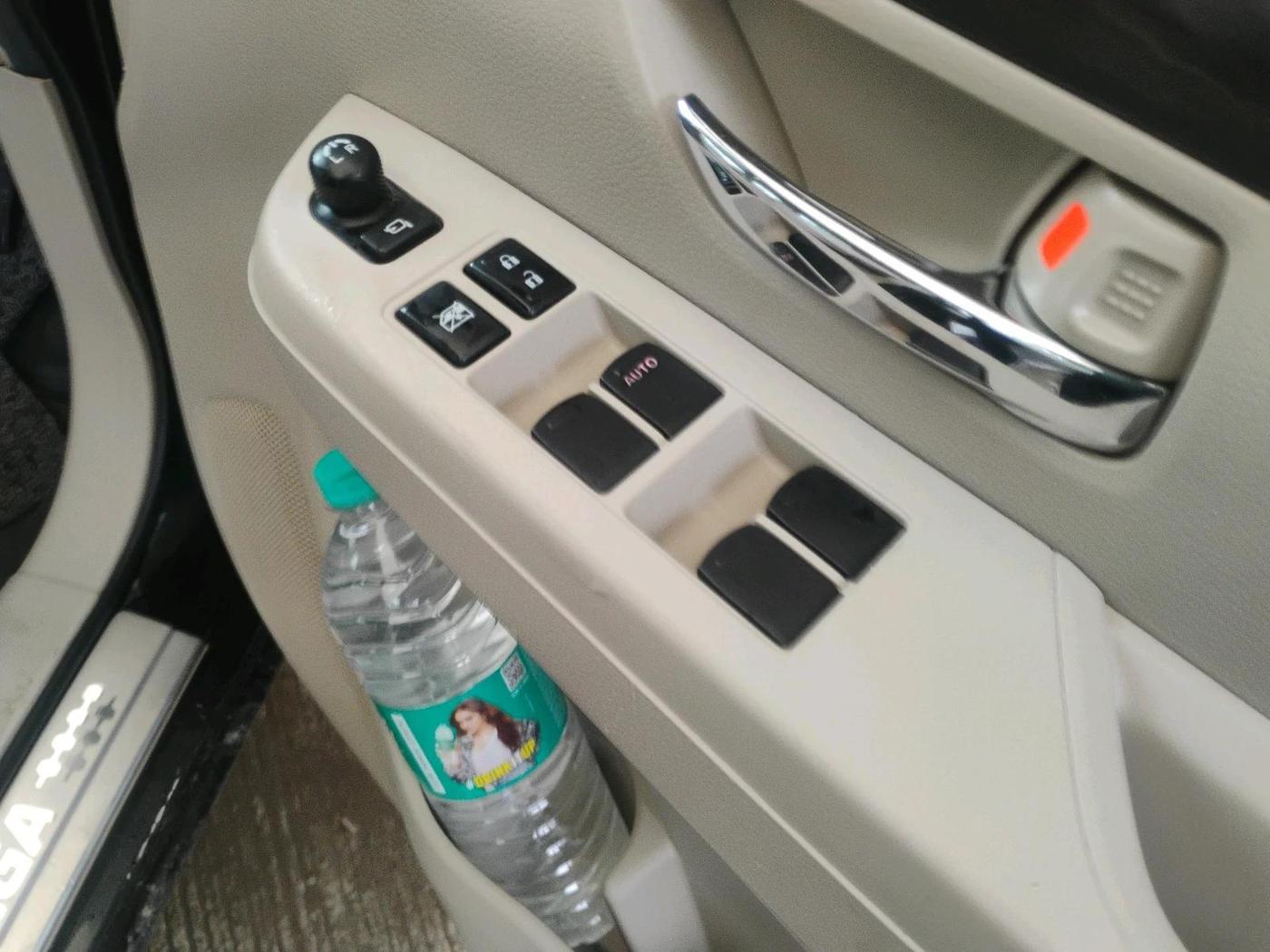 2024 Maruti Ertiga ZXI+ AT SHVS, Petrol, Automatic, 44,974 km, interior