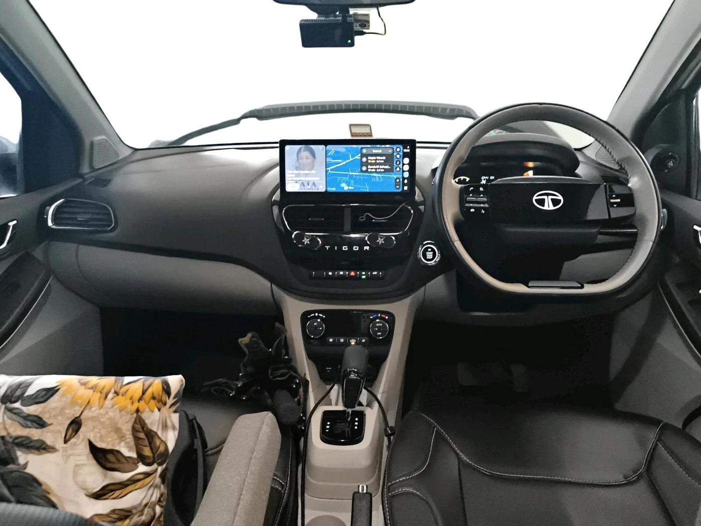 2025 Tata TIGOR XZA Plus iCNG , CNG, Automatic, 19,945 km, interior