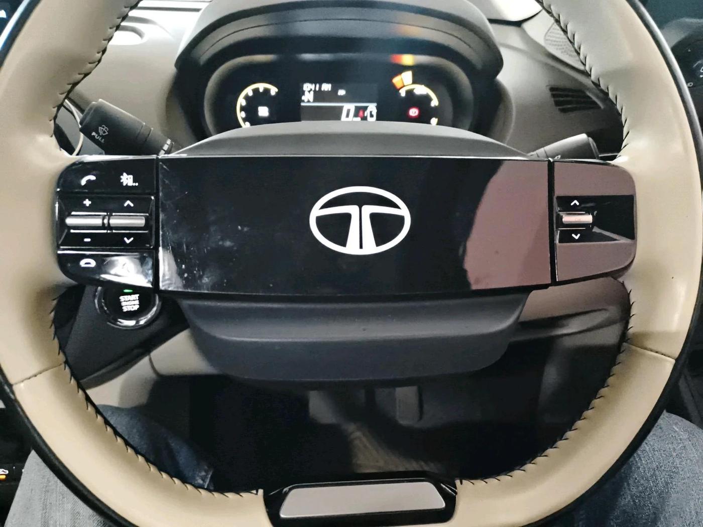2025 Tata TIGOR XZA Plus iCNG , CNG, Automatic, 19,945 km, interior