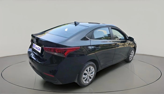 2018 Hyundai Verna 1.4 EX PETROL, Petrol, Manual, 34,361 km, exterior