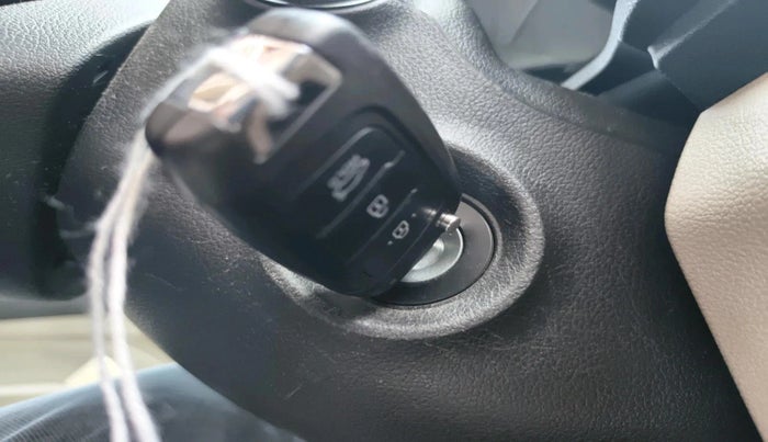 2018 Hyundai Verna 1.4 EX PETROL, Petrol, Manual, 34,361 km, interior