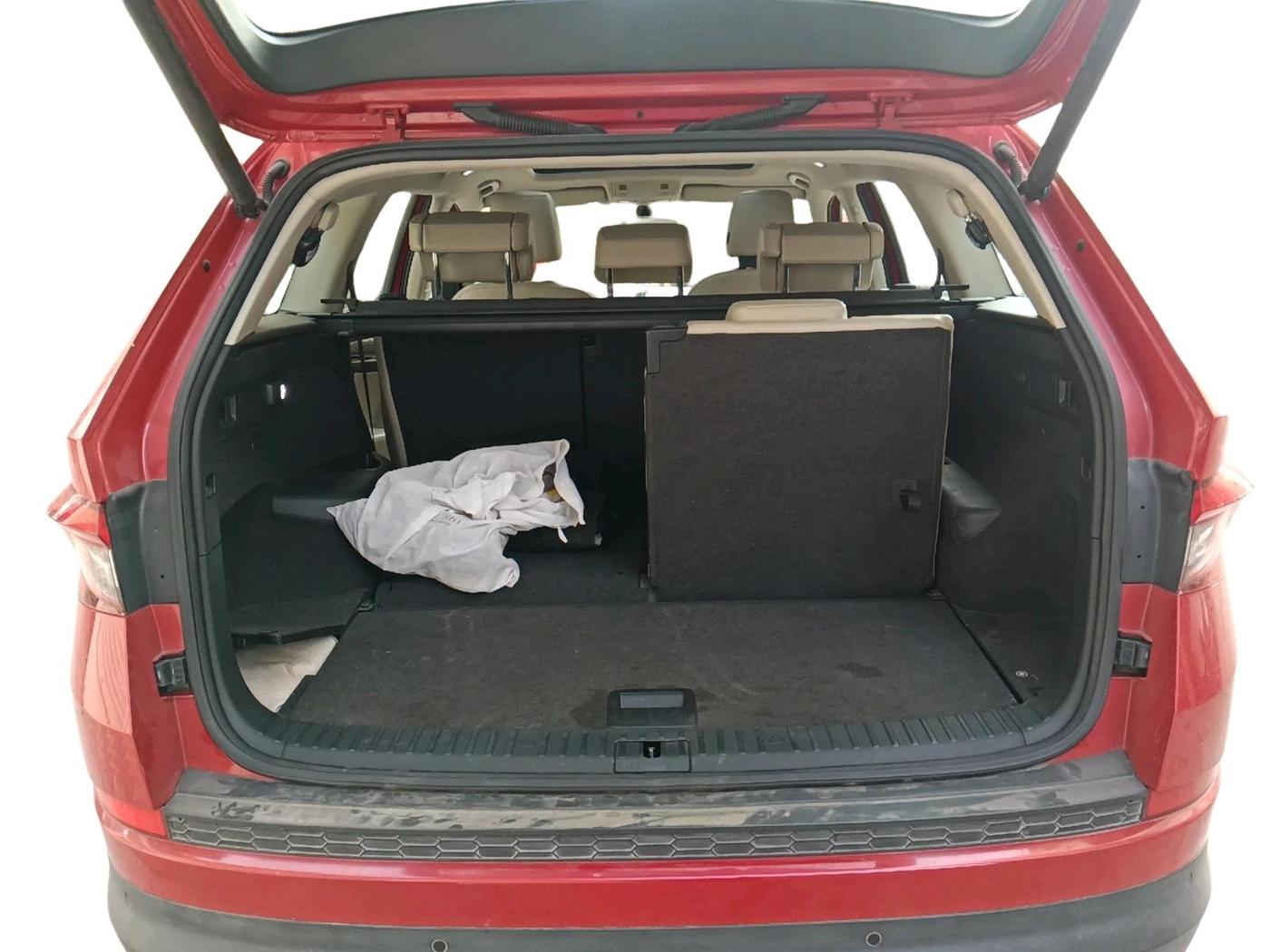 2018 Skoda Kodiaq STYLE 2.0 TDI 4X4 AT, Diesel, Automatic, 1,22,286 km, exterior