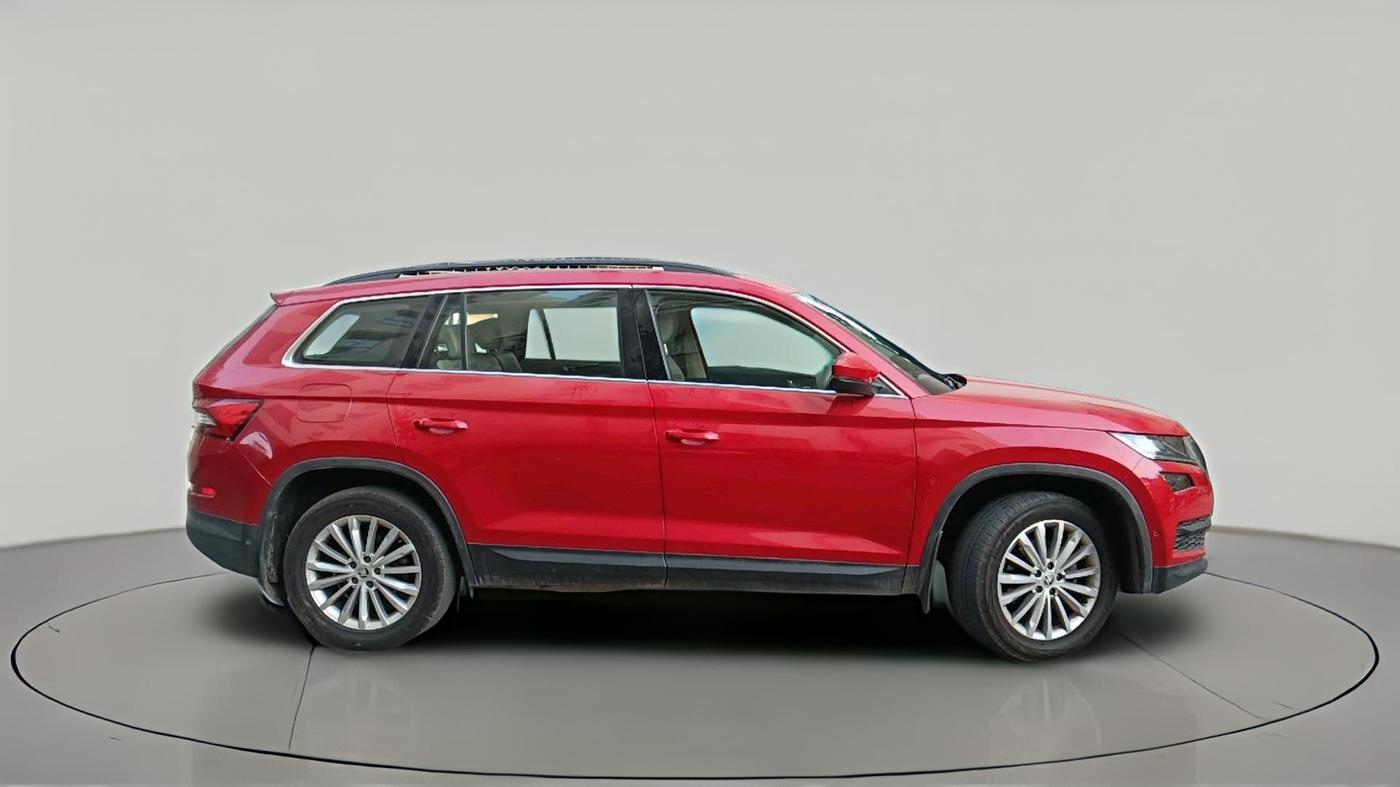 2018 Skoda Kodiaq STYLE 2.0 TDI 4X4 AT, Diesel, Automatic, 1,22,286 km, exterior
