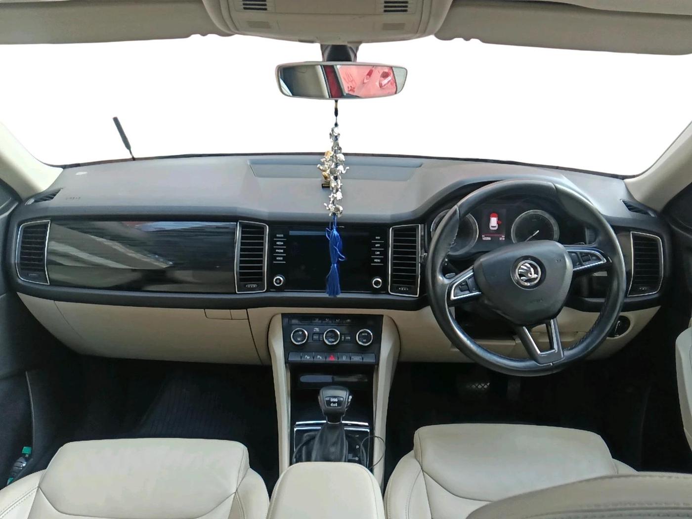 2018 Skoda Kodiaq STYLE 2.0 TDI 4X4 AT, Diesel, Automatic, 1,22,286 km, interior