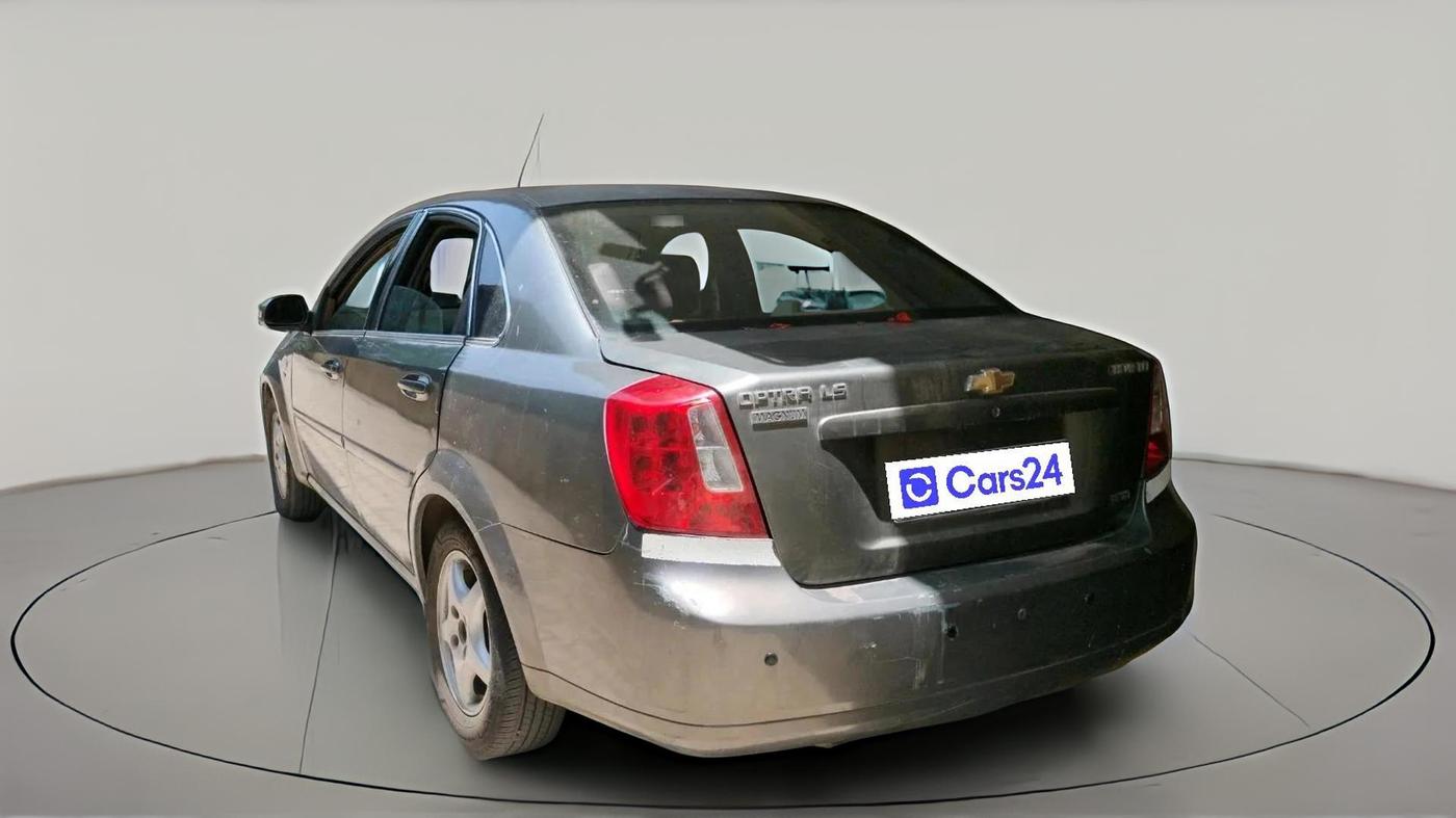 2011 Chevrolet Optra Magnum LS 2.0 TCDI, Diesel, Manual, 1,33,127 km, exterior