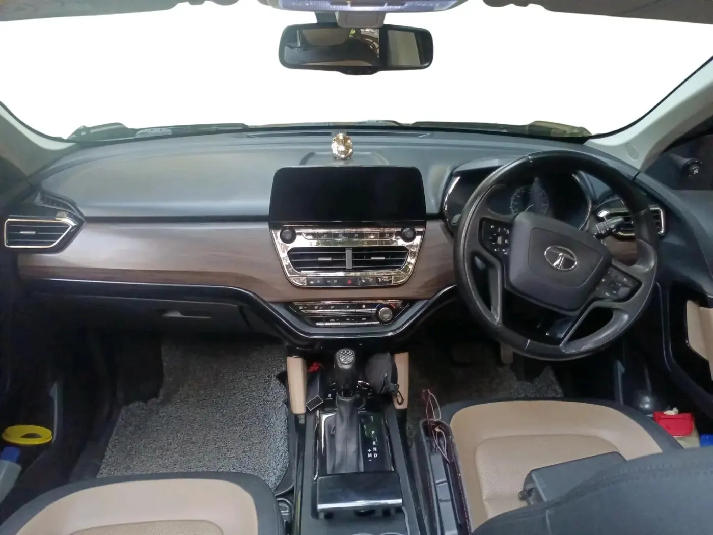 2022 Tata Harrier XZA PLUS 2.0L KAZIRANGA, Diesel, Automatic, 81,816 km, interior