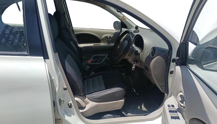 2016 Renault Pulse RXL PETROL, CNG, Manual, 1,01,889 km, interior