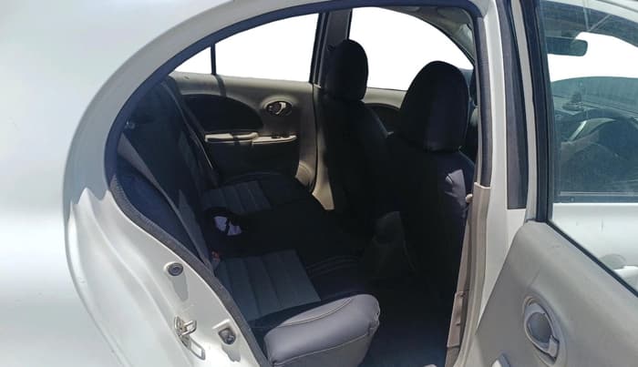 2016 Renault Pulse RXL PETROL, CNG, Manual, 1,01,889 km, interior