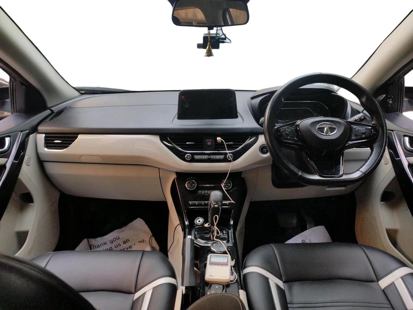 2021 Tata NEXON XZA PLUS SUNROOF PETROL, Petrol, Automatic, 99,800 km, interior