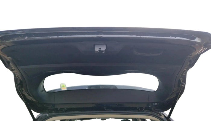 2022 Tata Harrier XTA 2.0L KRYOTEC PLUS, Diesel, Automatic, 59,031 km, exterior