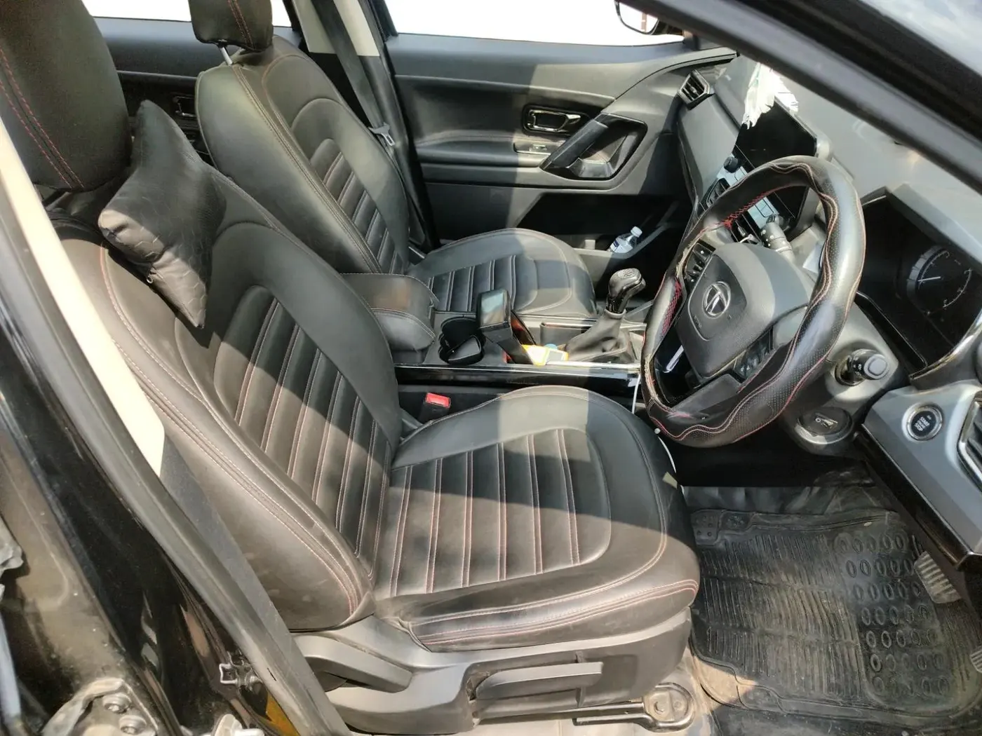 2022 Tata Harrier XTA 2.0L KRYOTEC PLUS, Diesel, Automatic, 59,031 km, interior