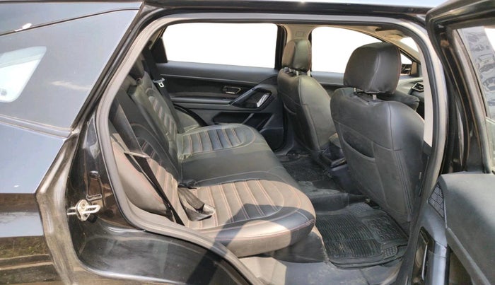 2022 Tata Harrier XTA 2.0L KRYOTEC PLUS, Diesel, Automatic, 59,031 km, interior