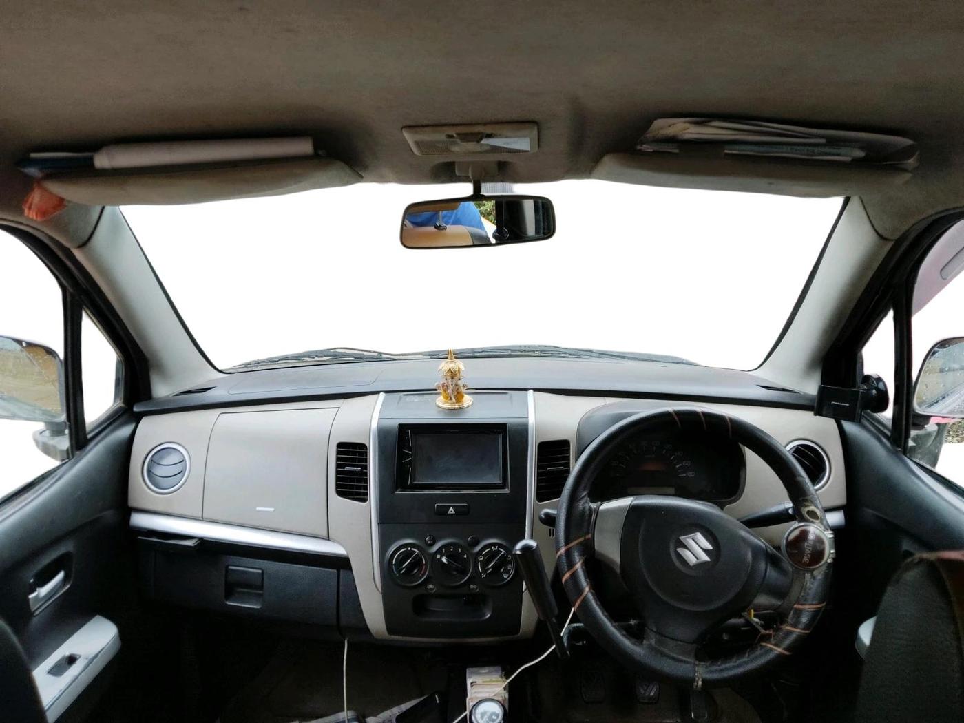 2013 Maruti Wagon R 1.0 LXI CNG, CNG, Manual, 2,86,982 km, interior