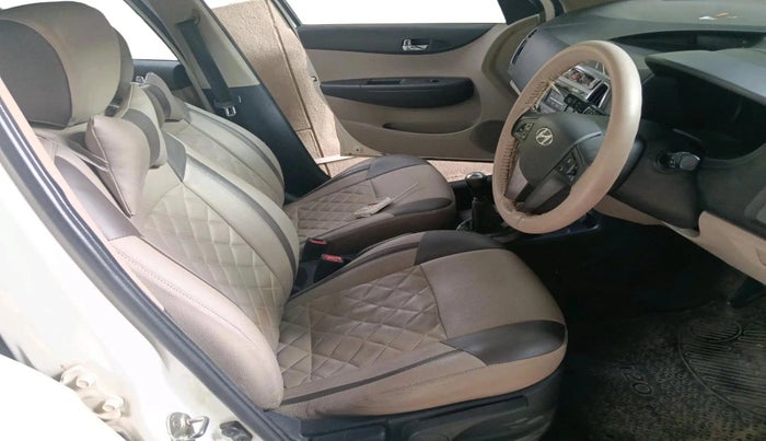 2013 Hyundai i20 ASTA 1.2, Petrol, Manual, 89,170 km, interior