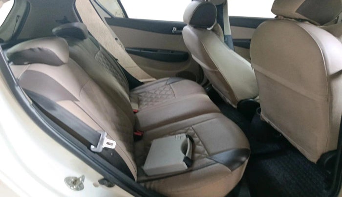 2013 Hyundai i20 ASTA 1.2, Petrol, Manual, 89,170 km, interior
