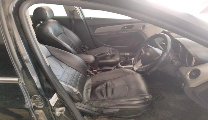2012 Chevrolet Cruze LTZ, Diesel, Manual, 1,16,509 km, interior