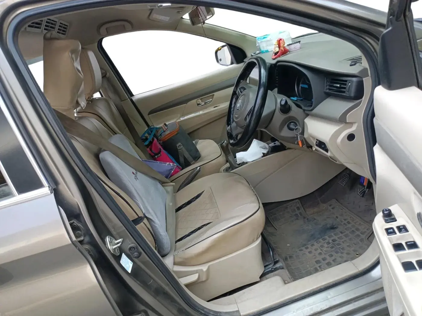 2020 Maruti Ertiga VXI CNG, CNG, Manual, 87,476 km, interior