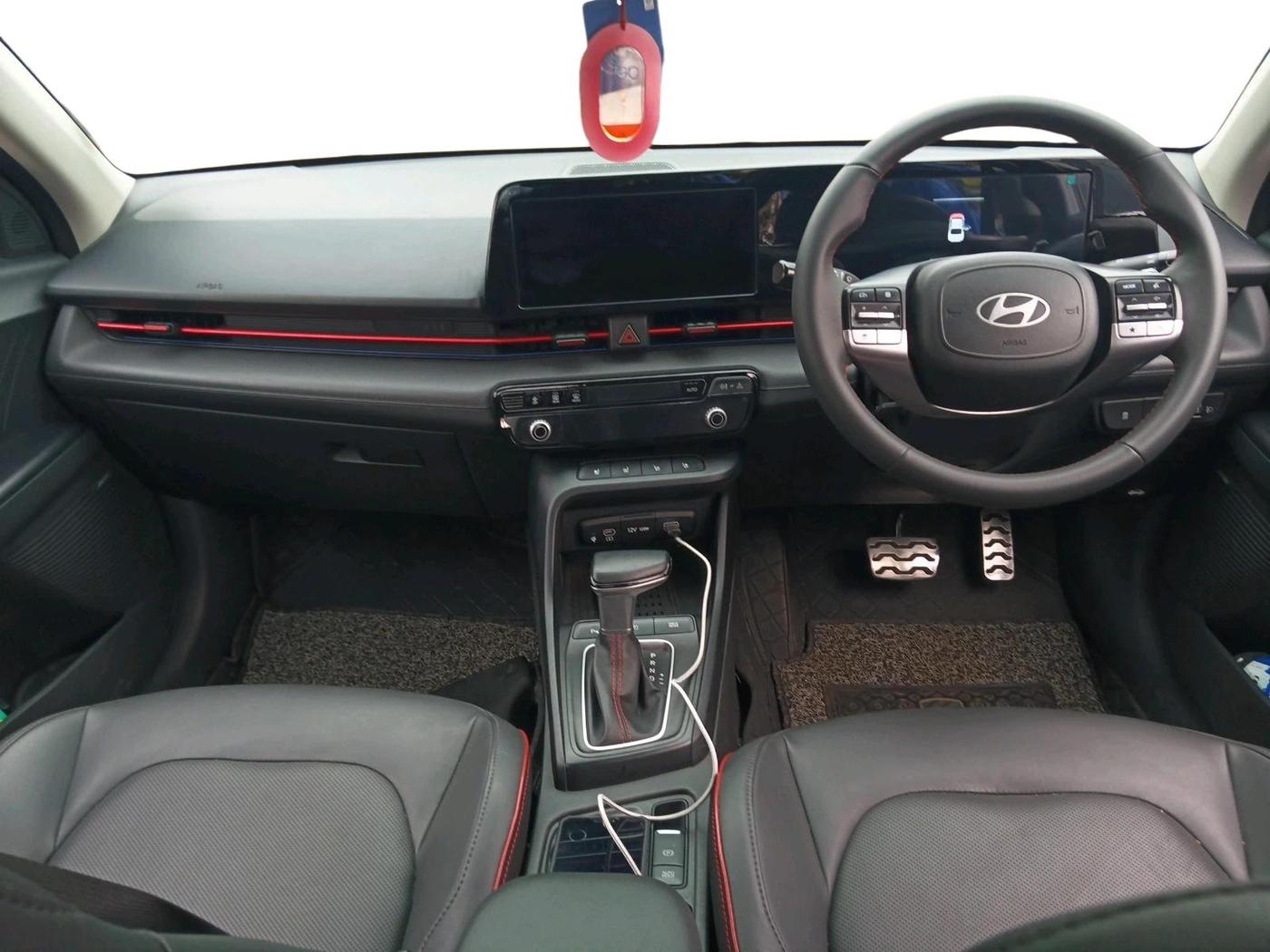 2023 Hyundai Verna SX (O) 1.5 TURBO PETROL DCT, Petrol, Automatic, 19,486 km, interior